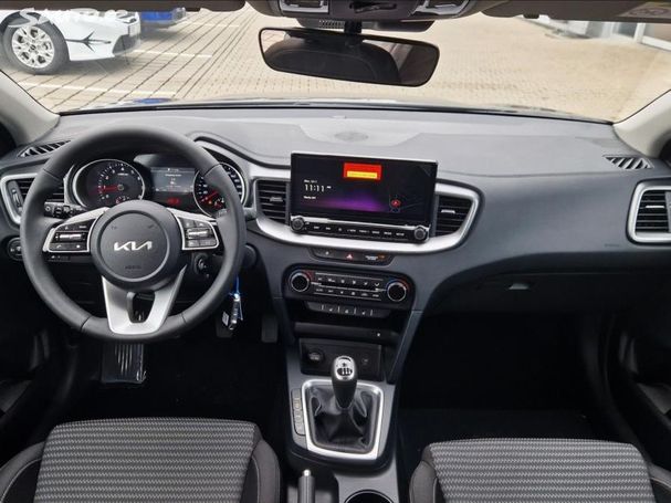 Kia Ceed 1.5 T-GDI 103 kW image number 7