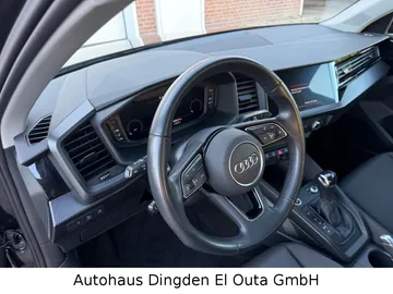Car image 28