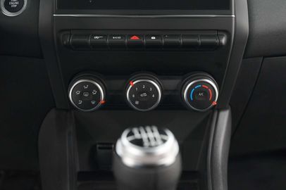 Car image 41