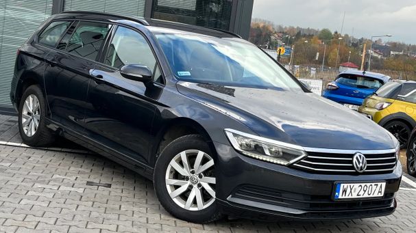 Volkswagen Passat 2.0 TDI Comfortline 110 kW image number 3