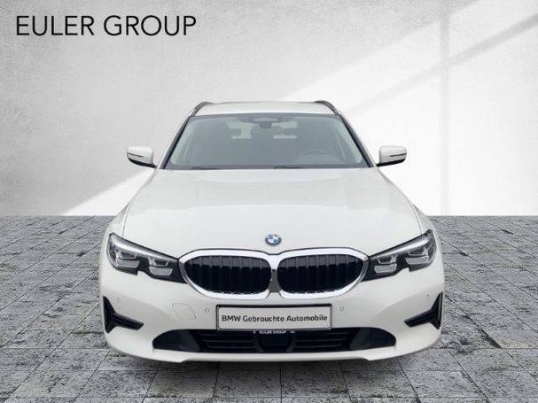 BMW 330d Touring xDrive 195 kW image number 2