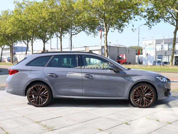 Cupra Leon ST e-Hybrid 180 kW image number 47