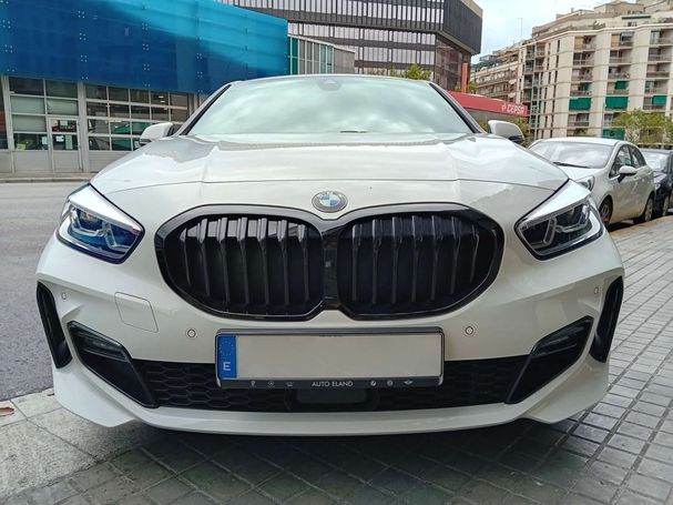 BMW 120d xDrive 140 kW image number 1