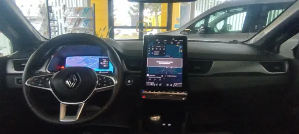 Car image 20