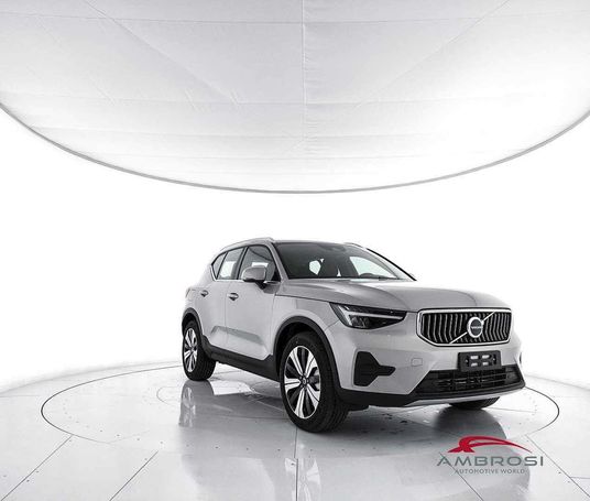 Volvo XC40 T5 Plus 192 kW image number 3