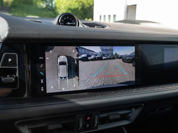 Car image 36