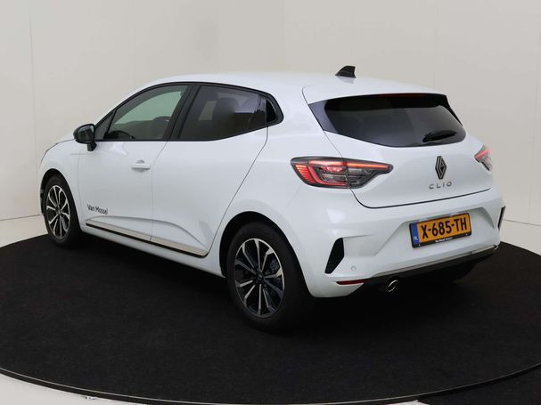 Renault Clio TCe 90 66 kW image number 4