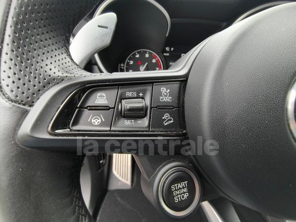 Alfa Romeo Stelvio 2.0 Turbo 206 kW image number 30