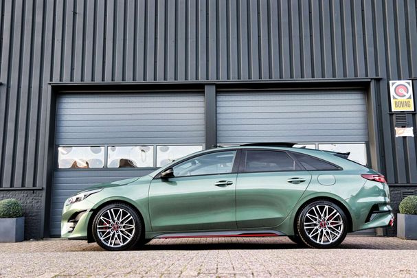 Kia ProCeed GT 150 kW image number 5