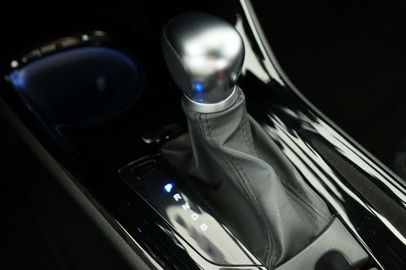 Car image 36