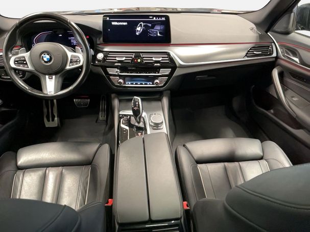 BMW 520d Touring xDrive 140 kW image number 7