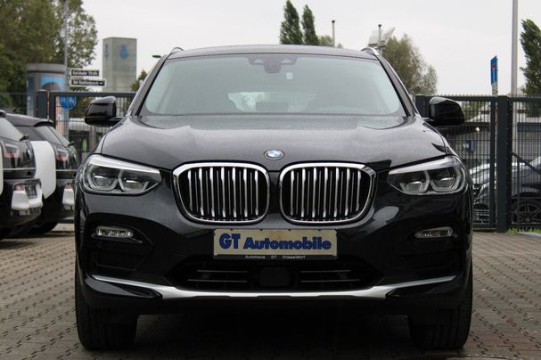 BMW X4 xDrive25d 170 kW image number 9