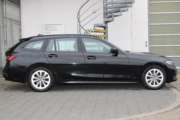 BMW 320d Touring Advantage 140 kW image number 3