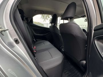 Car image 31