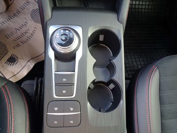 Car image 30