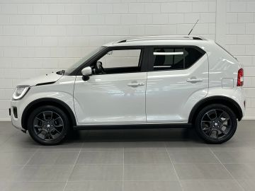 Car image 3
