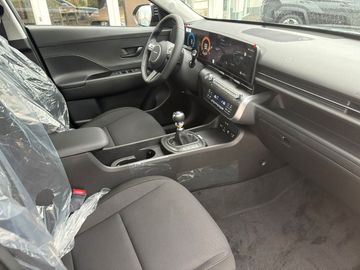 Car image 24