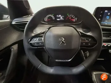 Car image 35