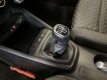 Car image 20