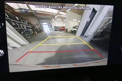 Car image 29