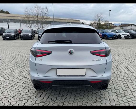 Alfa Romeo Stelvio 2.2 Diesel 154 kW image number 3