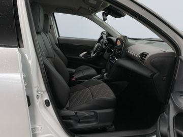 Car image 6