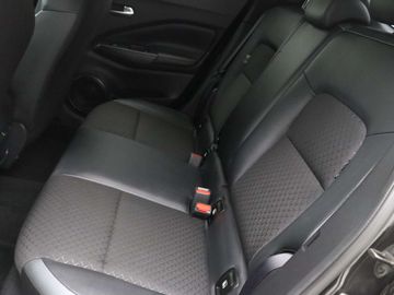 Car image 31