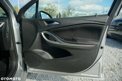 Car image 36