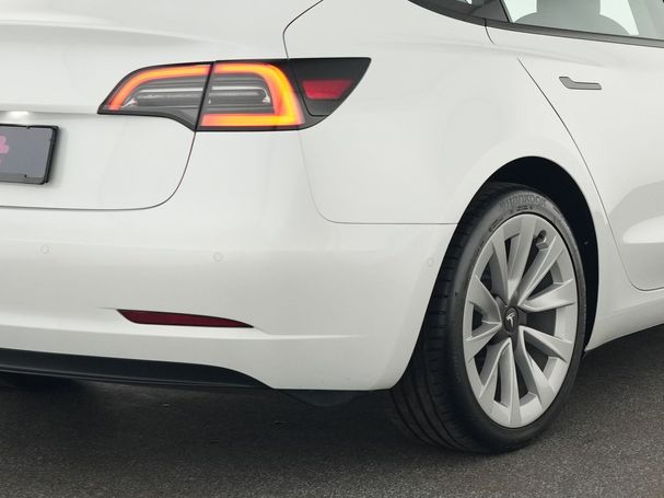 Tesla Model 3 208 kW image number 12