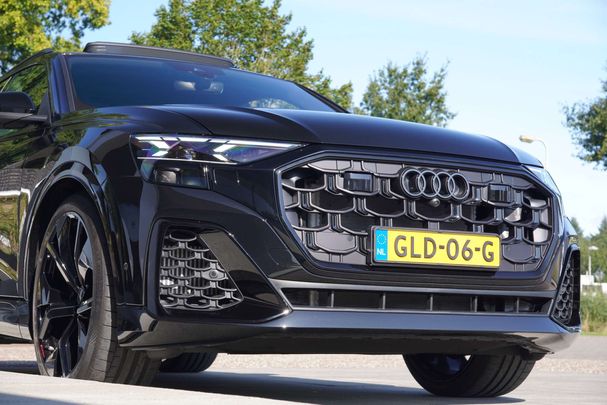 Audi Q8 55 TFSIe quattro S-line 290 kW image number 15