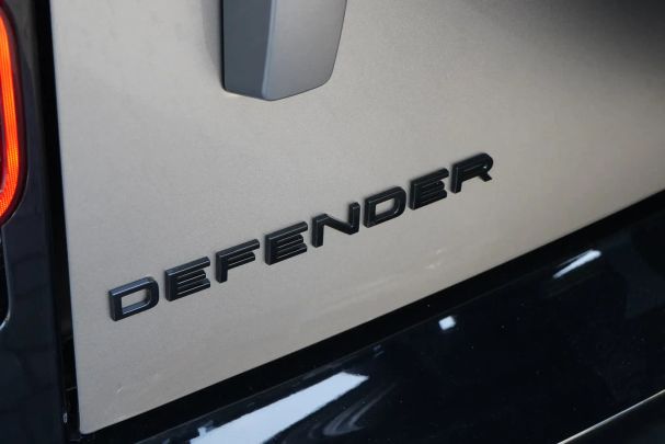 Land Rover Defender 221 kW image number 10