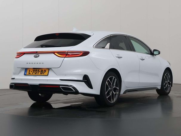 Kia ProCeed 1.5 T-GDI GT Line 118 kW image number 3