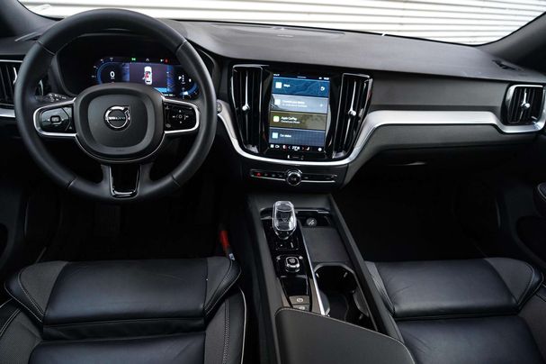 Volvo V60 B3 Plus 120 kW image number 13