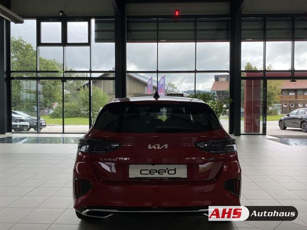 Kia Ceed 1.6 CRDi GT Line 100 kW image number 3