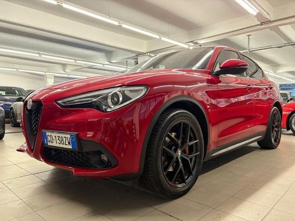 Alfa Romeo Stelvio 2.2 Diesel AT8 140 kW image number 1