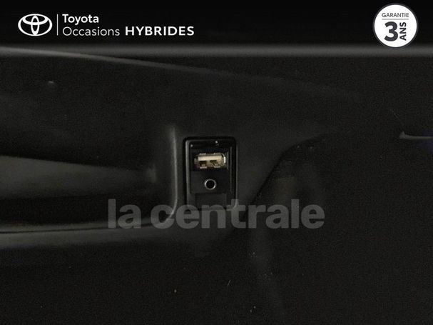 Toyota C-HR 90 kW image number 19