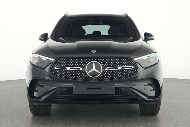 Mercedes-Benz GLC 300 e AMG Line 4Matic 230 kW image number 6