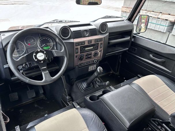 Land Rover Defender 110 2.4 90 kW image number 6