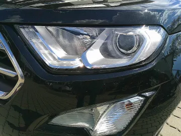 Car image 29