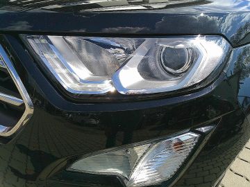 Car image 29