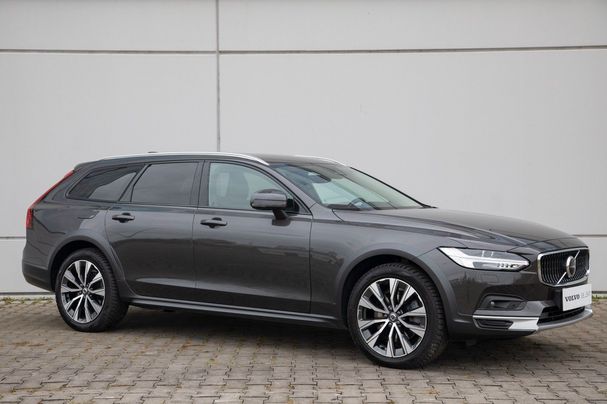 Volvo V90 Cross Country AWD B5 173 kW image number 2