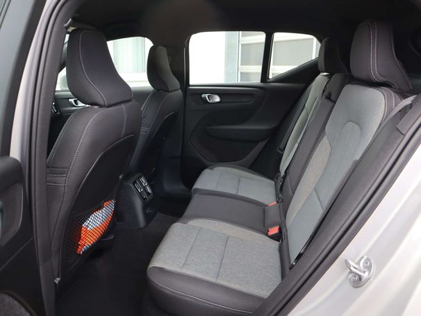 Volvo XC40 T5 182 kW image number 3