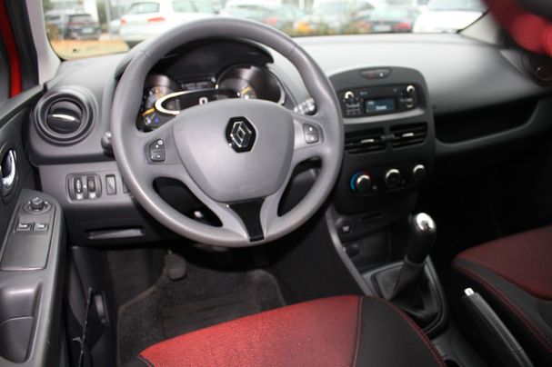 Renault Clio 1.2 Grandtour Expression 54 kW image number 11