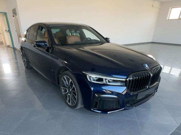 BMW 730d xDrive M Sport 210 kW image number 2