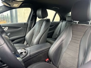 Car image 41