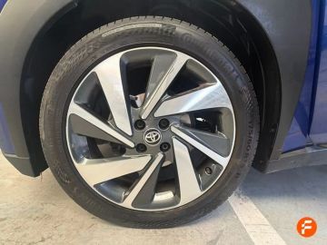 Car image 31
