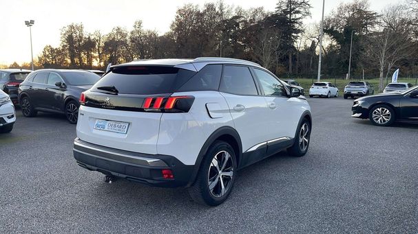 Peugeot 3008 BlueHDi 130 EAT8 Allure 97 kW image number 3