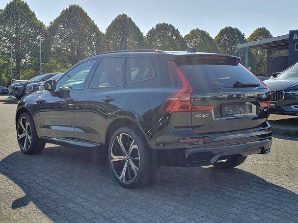 Volvo XC60 B4 Plus Dark 145 kW image number 4