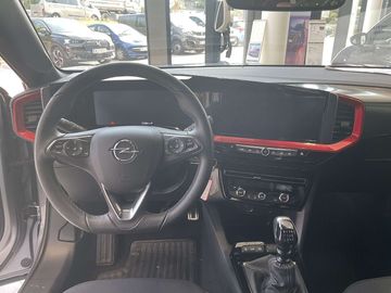 Car image 15