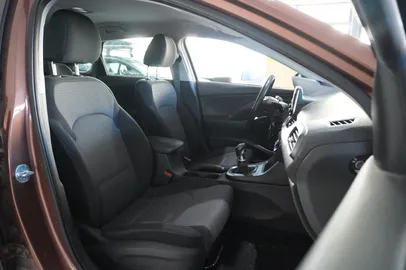 Car image 41